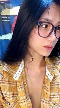 Cici250808 在線直播表演