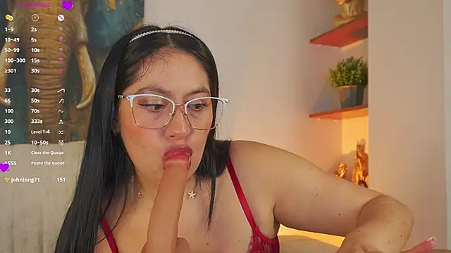 AliceCorner Adlı Modelin Web Kamerası Şovu