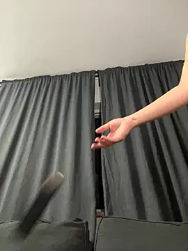 CharmingRuby's Webcam Show