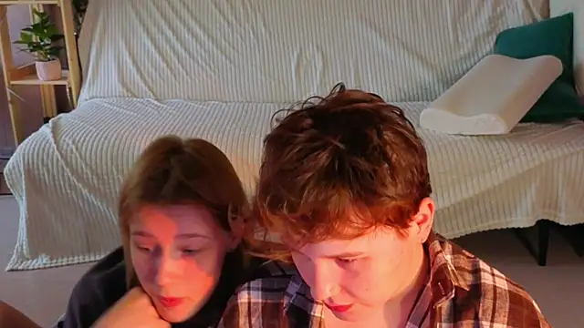 two_gerls_hereのウェブカメラショー