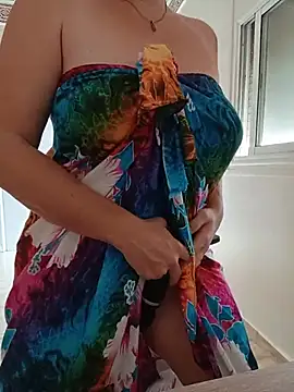emiliemilf's Live XXX Chat