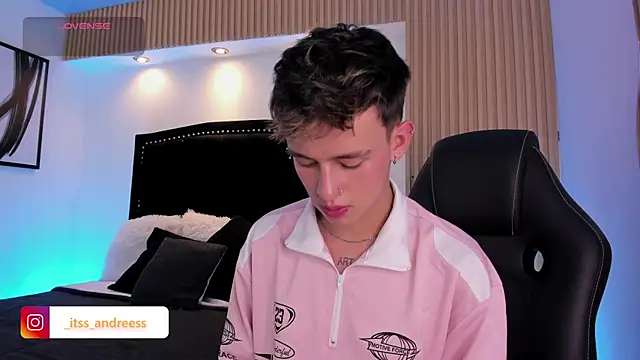 LiamWildx20 Show Webcam