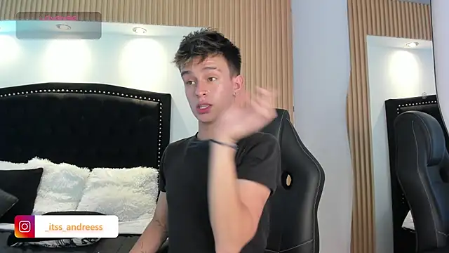 LiamWildx20 Show Webcam