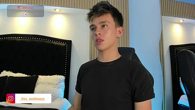 LiamWildx20 Show Webcam