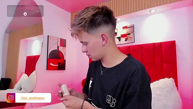 عرض كام LiamWildx20