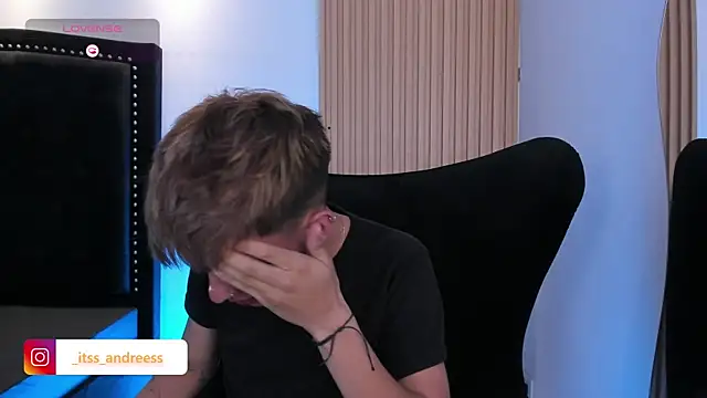 عرض كام LiamWildx20