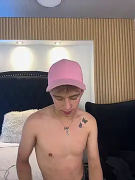 LiamWildx20のウェブカメラショー