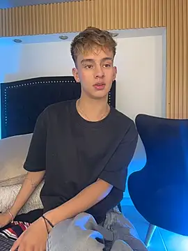 LiamWildx20 网络视讯表演