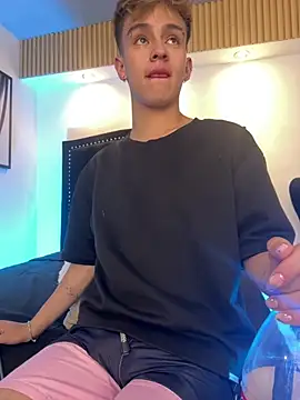 LiamWildx20 Webcam-Show