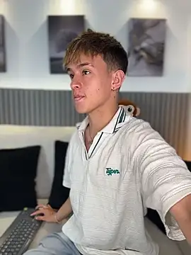 LiamWildx20 网络视讯表演