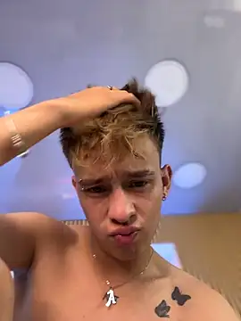 LiamWildx20 Adlı Modelin Web Kamerası Şovu