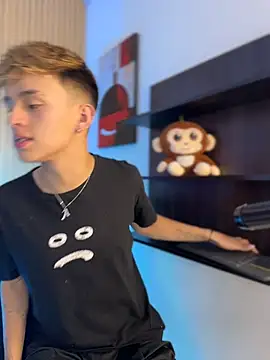 LiamWildx20 웹캠 쇼