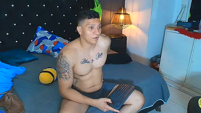 ethan_dalton_ Show Webcam
