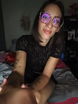 Živý XXX chat MarieDouceSoumise