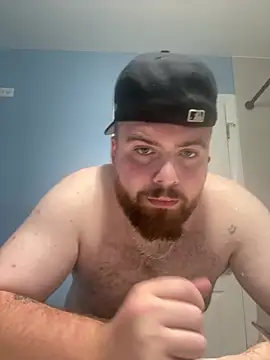 Bear2323 webkamerás műsora