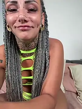 xxveraa_vibe Adlı Modelin Canlı XXX Sohbeti