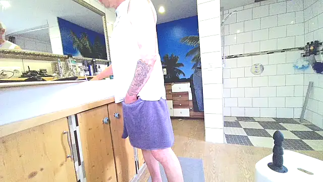 Garfield0401's Webcam Show