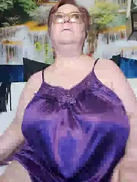 Phòng Chat Trực Tiếp QueenPammy1