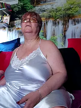 QueenPammy1's Live XXX Chat