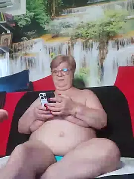 Chat +18 de QueenPammy1 ao vivo