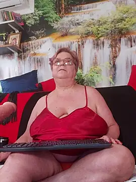 Chat XXX en directo de QueenPammy1