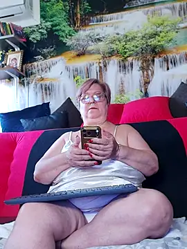 QueenPammy1 Live XXX-chat