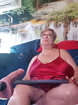 QueenPammy1's Live XXX Chat