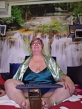Chat +18 de QueenPammy1 ao vivo