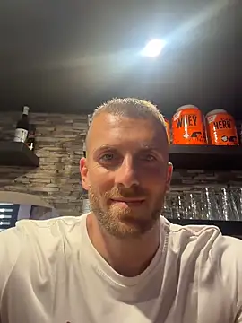 Show de Johnytrain na webcam