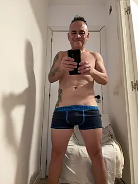 הופעת וובקאם של mateocali25