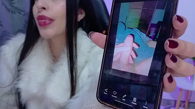 Misscarolsph's Live XXX Chat
