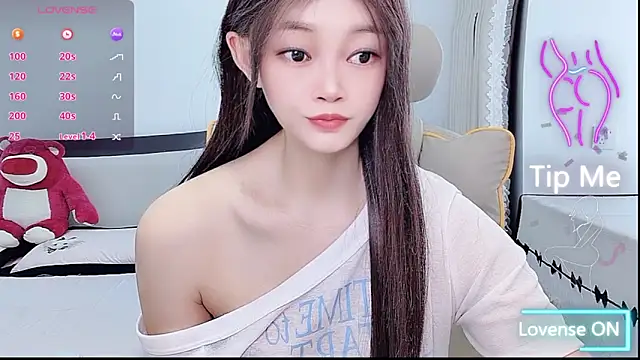 susu66888 网络视讯表演