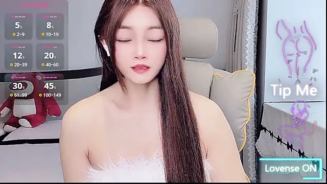 susu66888 网络视讯表演