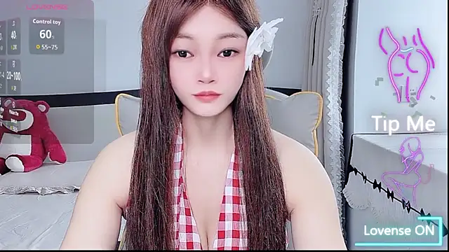susu66888 Show in webcam