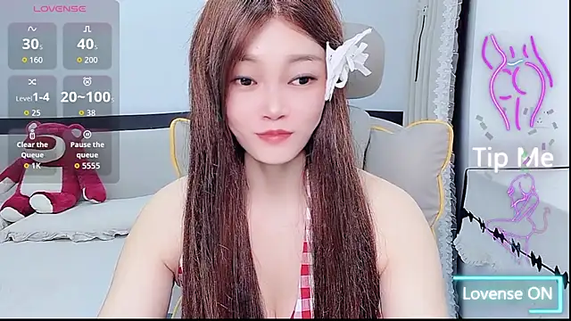 susu66888 Show in webcam