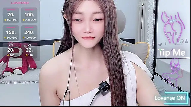 susu66888 网络视讯表演