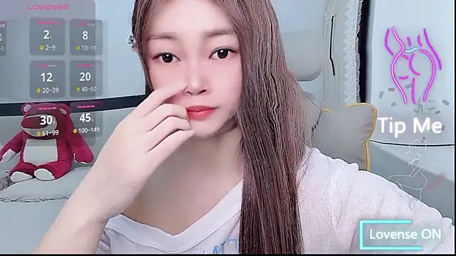 susu66888 网络视讯表演
