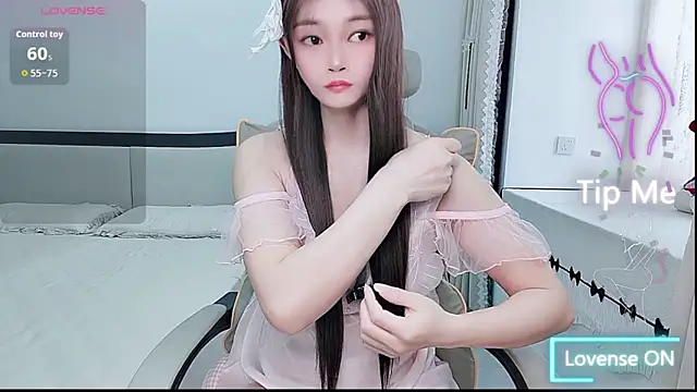 susu66888 网络视讯表演