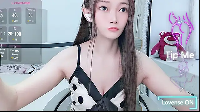 susu66888 Show Webcam