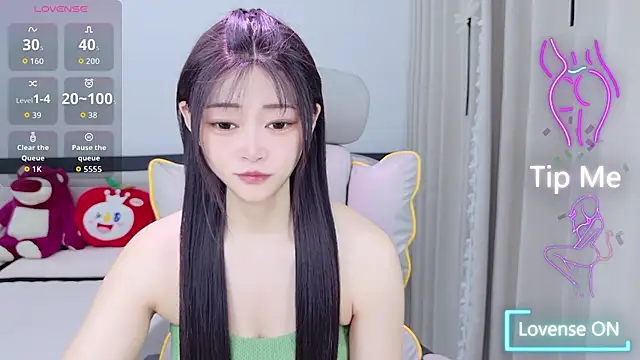 susu66888 网络视讯表演