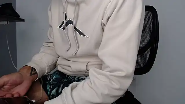 bigdick_monster1 – webcam-show