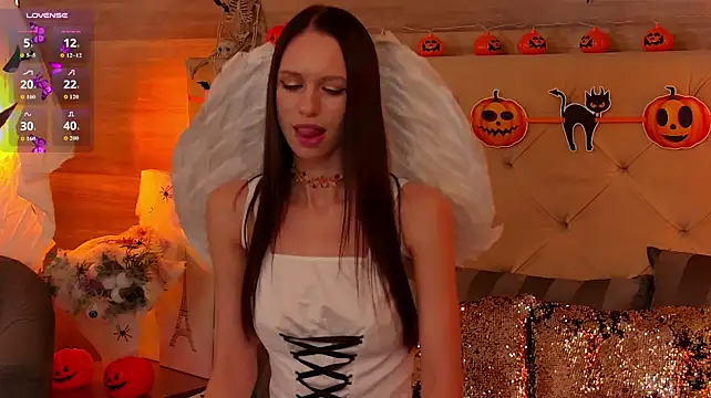 TaraHarris Chat XXX in diretta