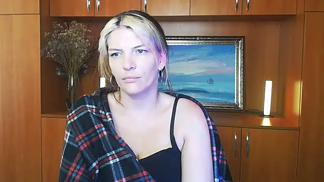 צ'אט XXX בשידור חי של VanessaRey_