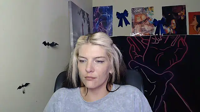 Chatroom XXX en direct de VanessaRey_