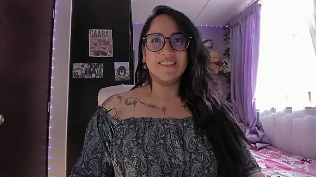 Chatroom XXX en direct de julibella_sweet