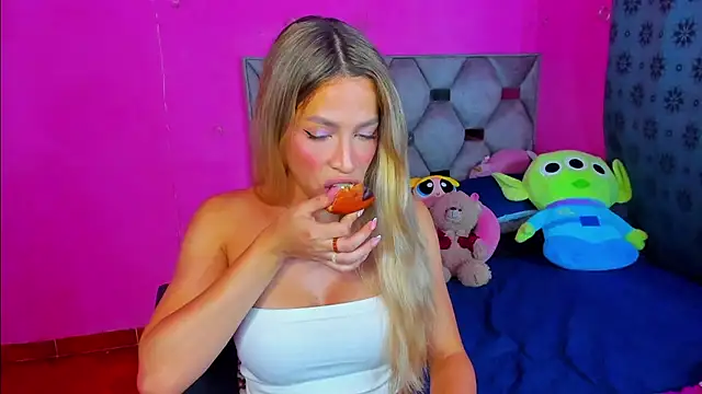 hanna_tss' Webcam Show