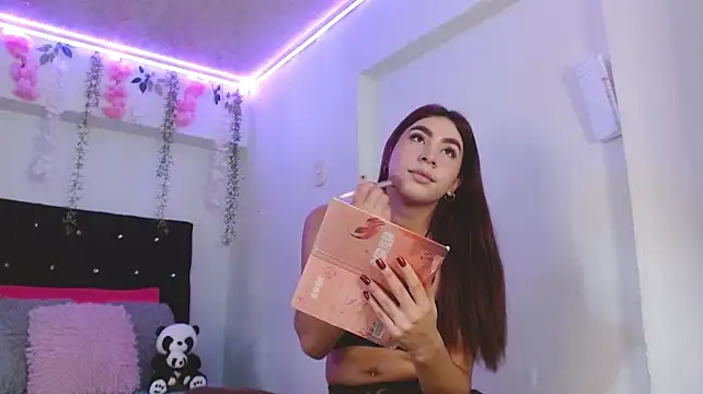 Lyaa_sweet1 Webcam Show