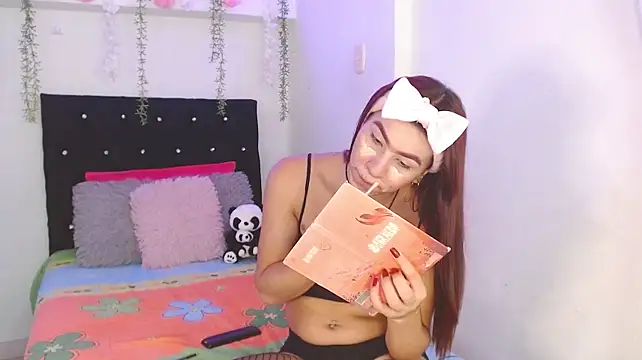 Lyaa_sweet1 Webcam-Show