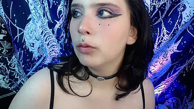 mikaskullcs' Live XXX Chat