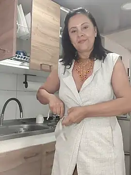 Amadamilf1980's Webcam Show
